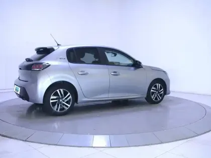 Photo 34 Peugeot 208  PureTech 75 S&S BVM5