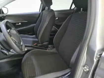 Photo 40 Peugeot 208  PureTech 75 S&S BVM5