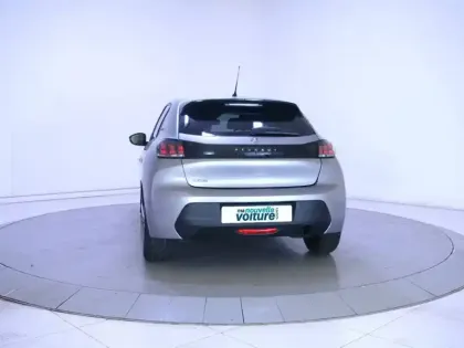 Photo 36 Peugeot 208  PureTech 75 S&S BVM5