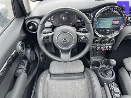 Photo 5 Mini Mini Hatch 5 Portes One 102 ch