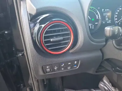 Photo 29 Hyundai Kona  1.6 GDi Hybrid