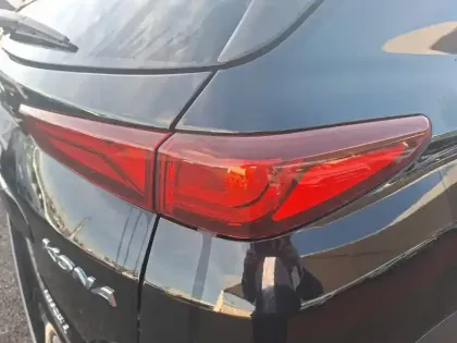 Photo 41 Hyundai Kona  1.6 GDi Hybrid