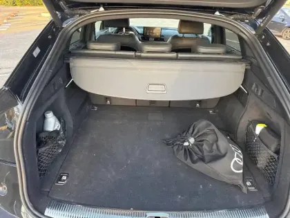 Photo 12 Audi Q5  Sportback 55 TFSIe 367 S tronic 7 Quattro