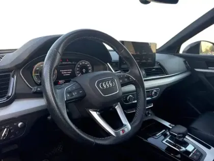 Photo 14 Audi Q5  Sportback 55 TFSIe 367 S tronic 7 Quattro