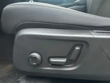 Photo 8 Volvo Xc40  B3 163 ch DCT7