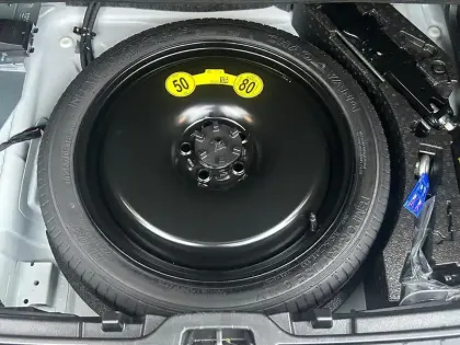 Photo 27 Volvo Xc40  B3 163 ch DCT7