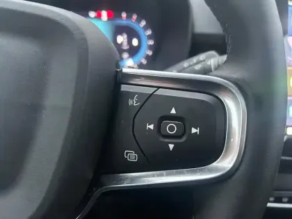 Photo 12 Volvo Xc40  B3 163 ch DCT7