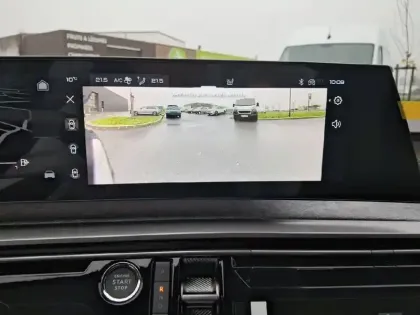 Photo 24 Peugeot 3008  Plug-in Hybrid 195 e-DCS7