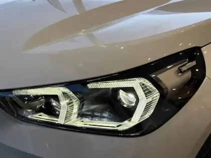 Photo 9 BMW X1  sDrive 18i 136ch DKG7