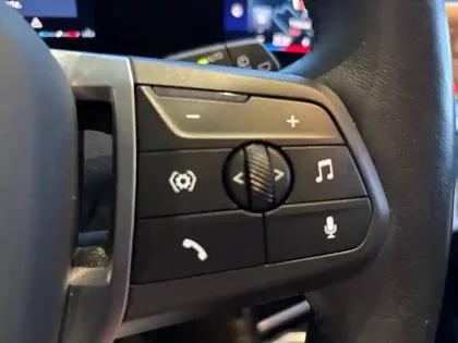 Photo 18 BMW X1  sDrive 18i 136ch DKG7