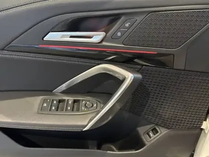 Photo 21 BMW X1  sDrive 18i 136ch DKG7