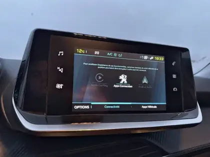 Photo 22 Peugeot 2008  Electrique 136 ch