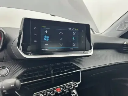 Photo 19 Peugeot 2008 Gén. II Ph1 NG Style 5