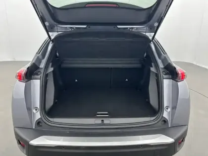 Photo 51 Peugeot 2008  Electrique 136 ch