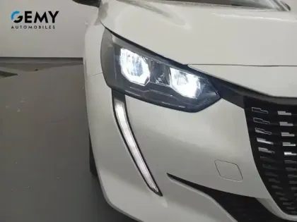 Photo 85 Peugeot 208  PureTech 75 S&S BVM5