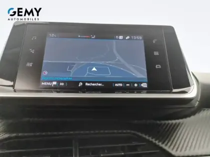 Photo 37 Peugeot 208  PureTech 75 S&S BVM5