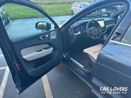 Photo 22 Volvo Xc60  T6 AWD Hybride rechargeable 253 ch+145 ch Geartronic 8