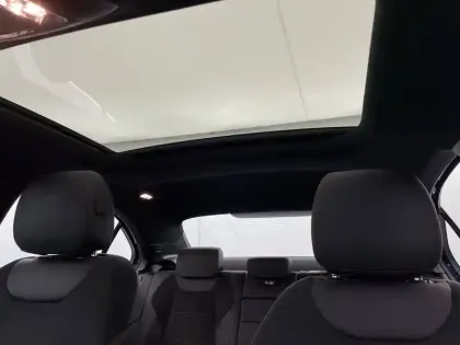 Photo 56 Mercedes Classe A  250 e 8G-DCT