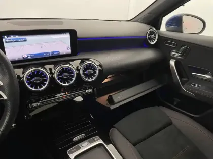 Photo 60 Mercedes Classe A  250 e 8G-DCT