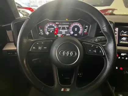 Photo 8 Audi A1  Sportback 25 TFSI 95 ch S tronic 7