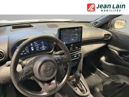 Photo 10 Toyota Yaris Gén. I Ph1 NG GR Sport 5