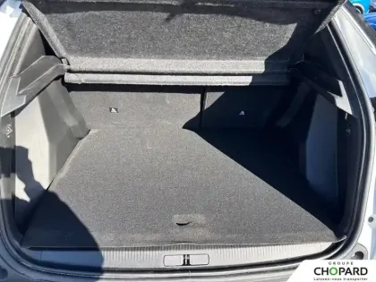 Photo 83 Peugeot 2008  BlueHDi 110 S&S BVM6