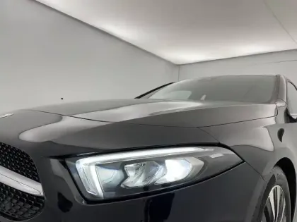 Photo 27 Mercedes Classe A  180 d 8G-DCT