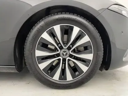 Photo 12 Mercedes Classe A  180 d 8G-DCT