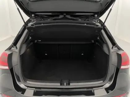 Photo 13 Mercedes Classe A  180 d 8G-DCT