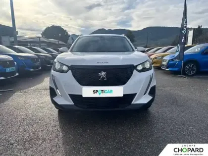 Photo 61 Peugeot 2008  PureTech 130 S&S EAT8