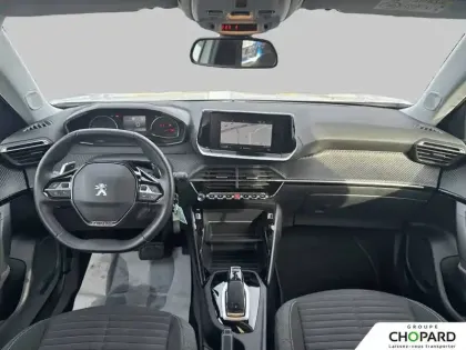 Photo 11 Peugeot 2008  PureTech 130 S&S EAT8