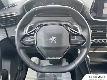 Photo 15 Peugeot 2008  PureTech 130 S&S EAT8