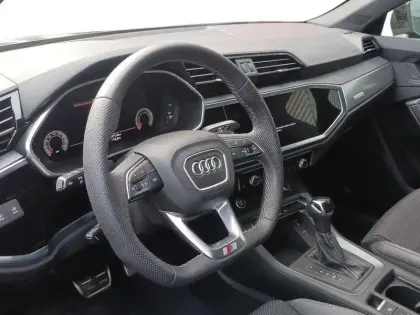 Photo 14 Audi Q3  Sportback 35 TFSI 150 ch S tronic 7