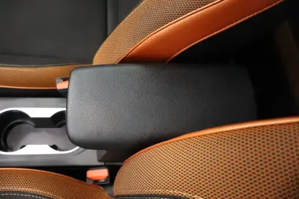 Photo 17 Renault Captur  Blue dCi 95