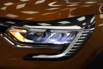 Photo 31 Renault Captur  Blue dCi 95