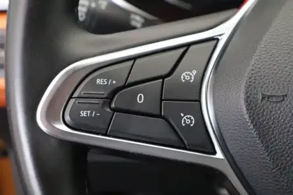 Photo 27 Renault Captur  Blue dCi 95