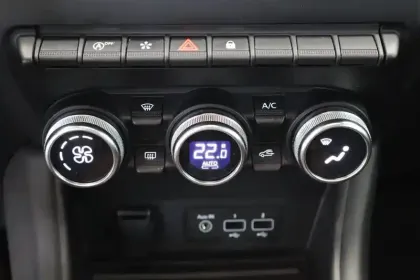 Photo 21 Renault Captur  Blue dCi 95