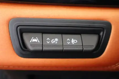 Photo 29 Renault Captur  Blue dCi 95