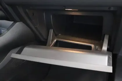 Photo 46 Renault Captur Gén. II (HJB) Ph1 Rive Gauche 5