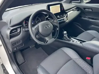 Photo 16 Toyota C-HR  Hybride 1.8L