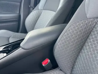 Photo 19 Toyota C-HR  Hybride 1.8L