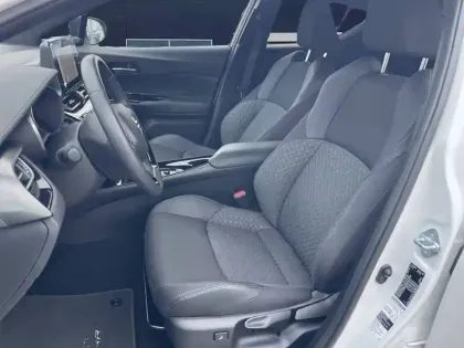 Photo 13 Toyota C-HR  Hybride 1.8L