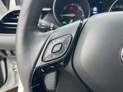 Photo 27 Toyota C-HR  Hybride 1.8L