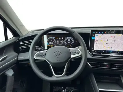 Photo 10 Volkswagen Tiguan  1.5 eTSI 150ch DSG7