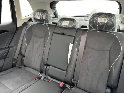 Photo 11 Volkswagen Tiguan  1.5 eTSI 150ch DSG7