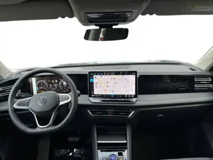 Photo 9 Volkswagen Tiguan  1.5 eTSI 150ch DSG7