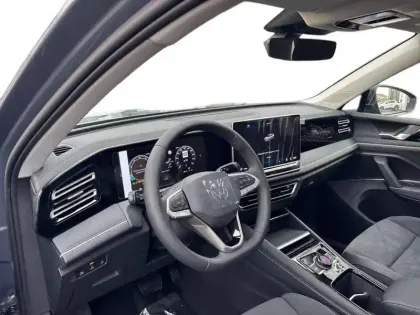 Photo 12 Volkswagen Tiguan  1.5 eTSI 150ch DSG7