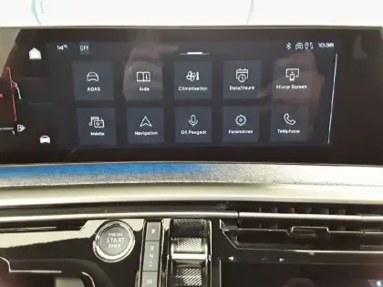 Photo 107 Peugeot 5008  Hybrid 136 e-DCS6