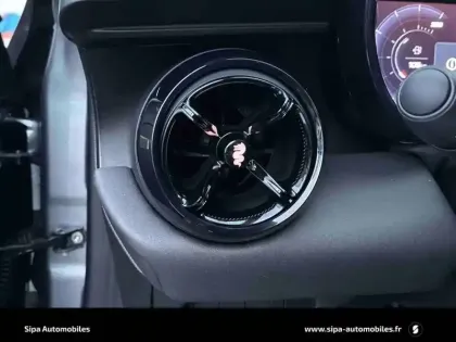 Photo 22 Alfa Romeo Junior  1.2 Ibrida 136 ch eDCT6