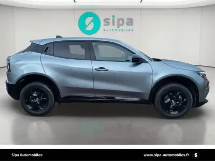 Photo 8 Alfa Romeo Junior  1.2 Ibrida 136 ch eDCT6